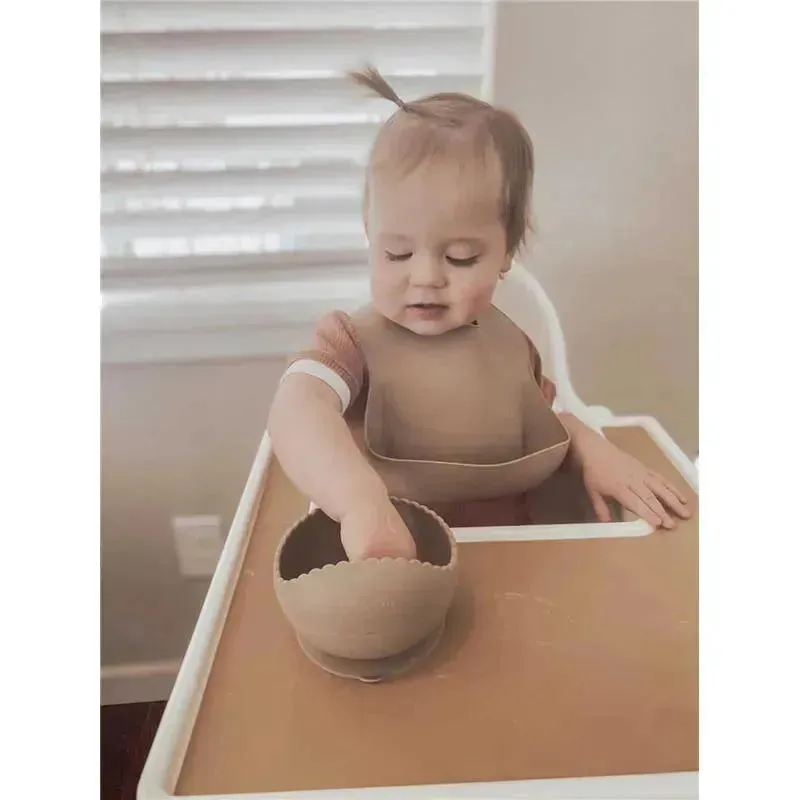 Ali + Oli Suction Bowl & Spoon (Taupe) Wavy Edge