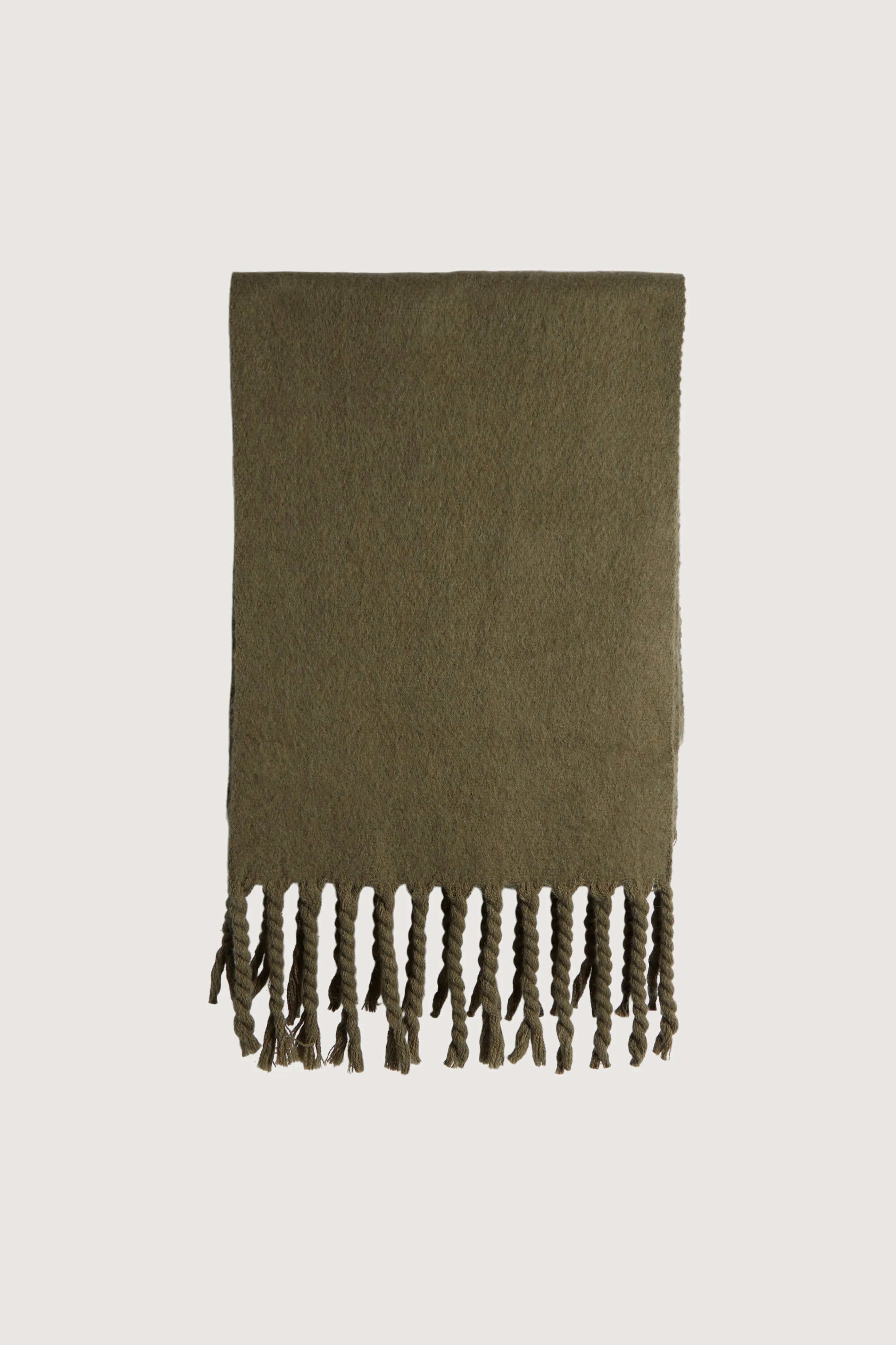 ALPACA SCARF WITH TASSELS