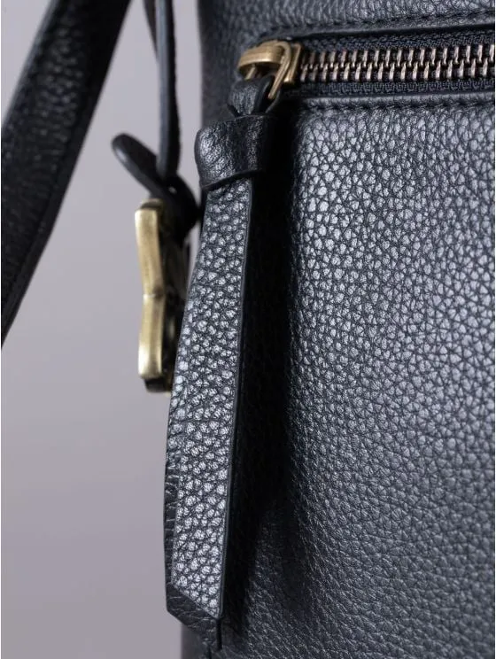 Beetham Small Leather Cross Body Bag in Black