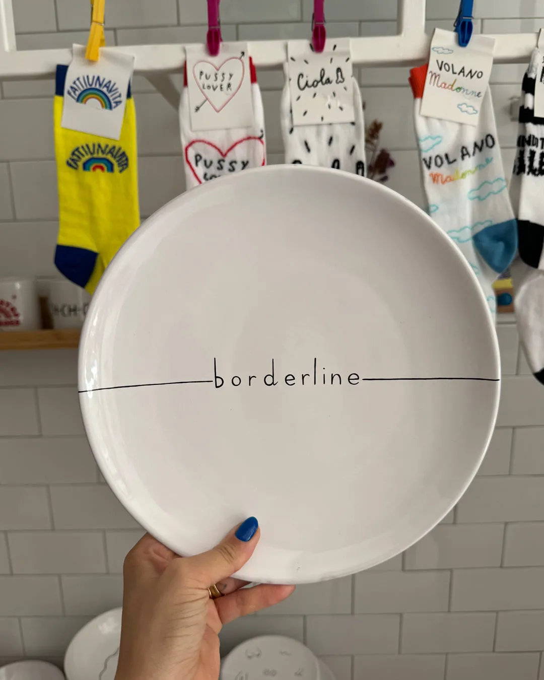 Borderline plate