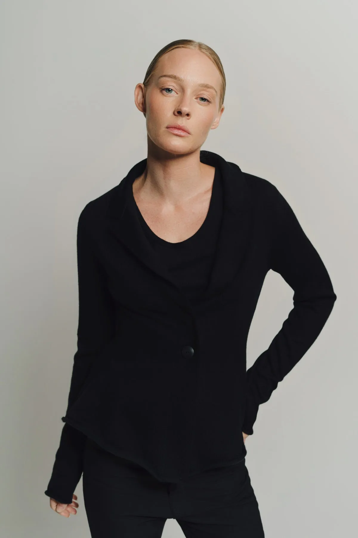 LARS ANDERSSON | PEPLUM CROPPED JACKET