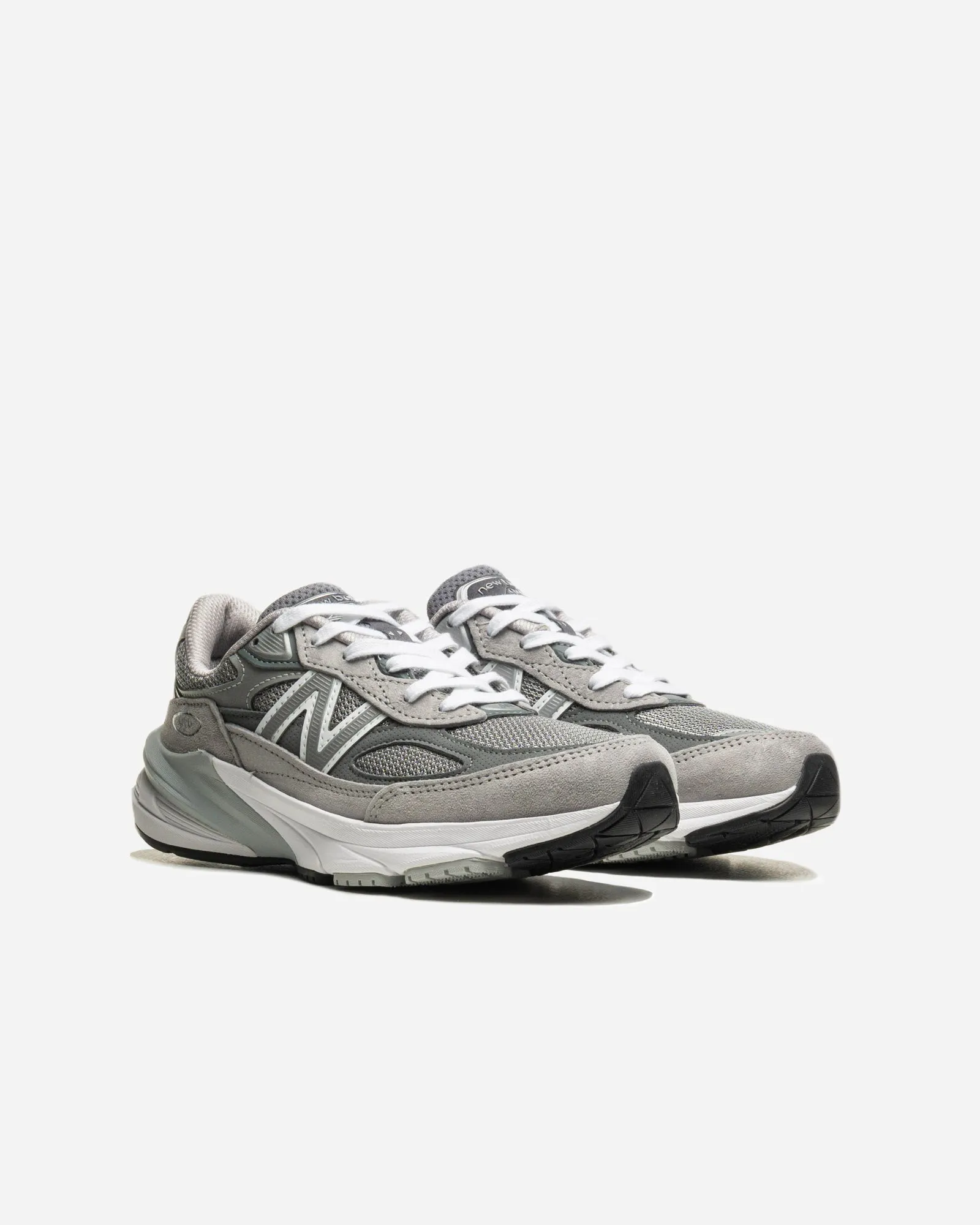 New Balance M990GL6