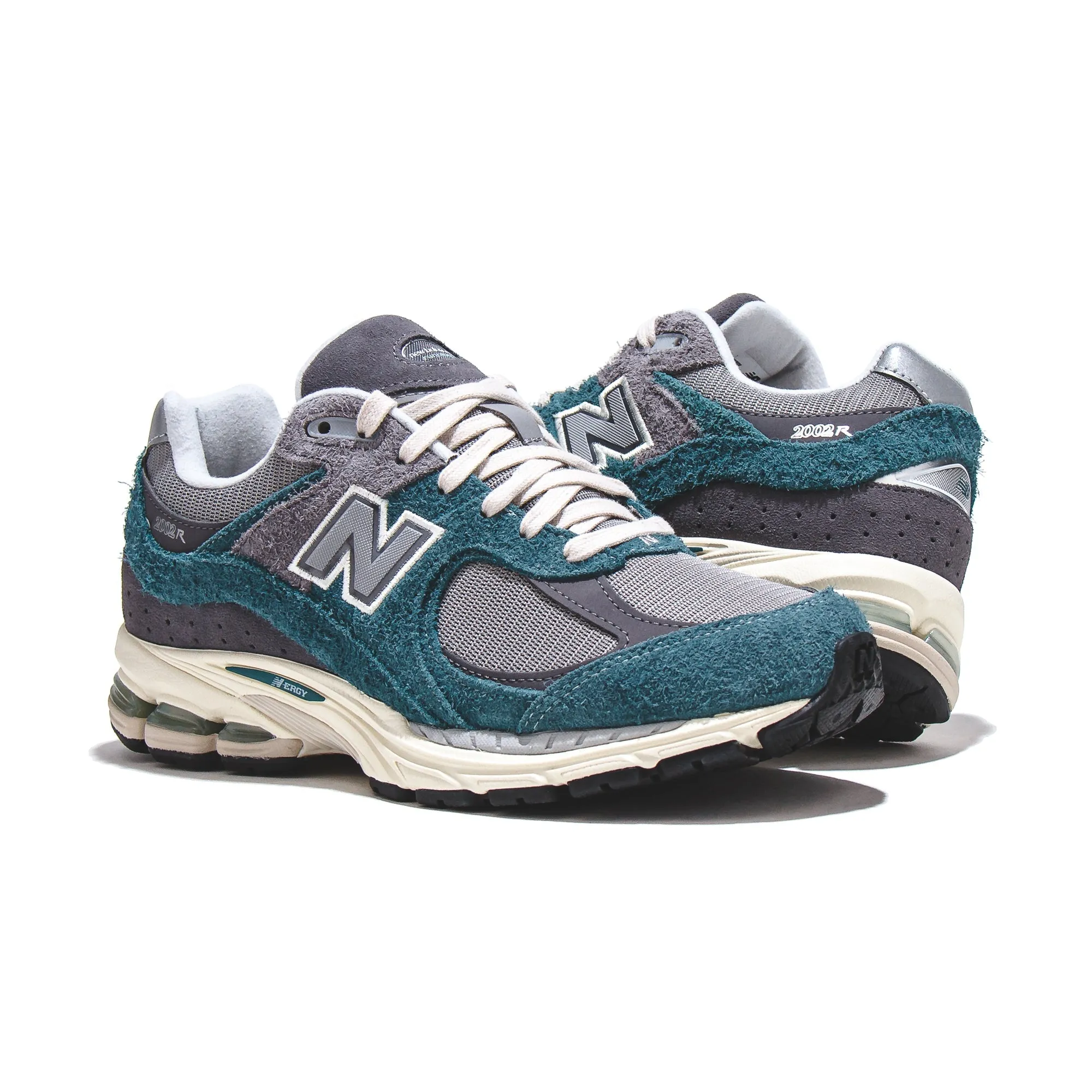 New Balance Men 2002R New Spruce M2002REM