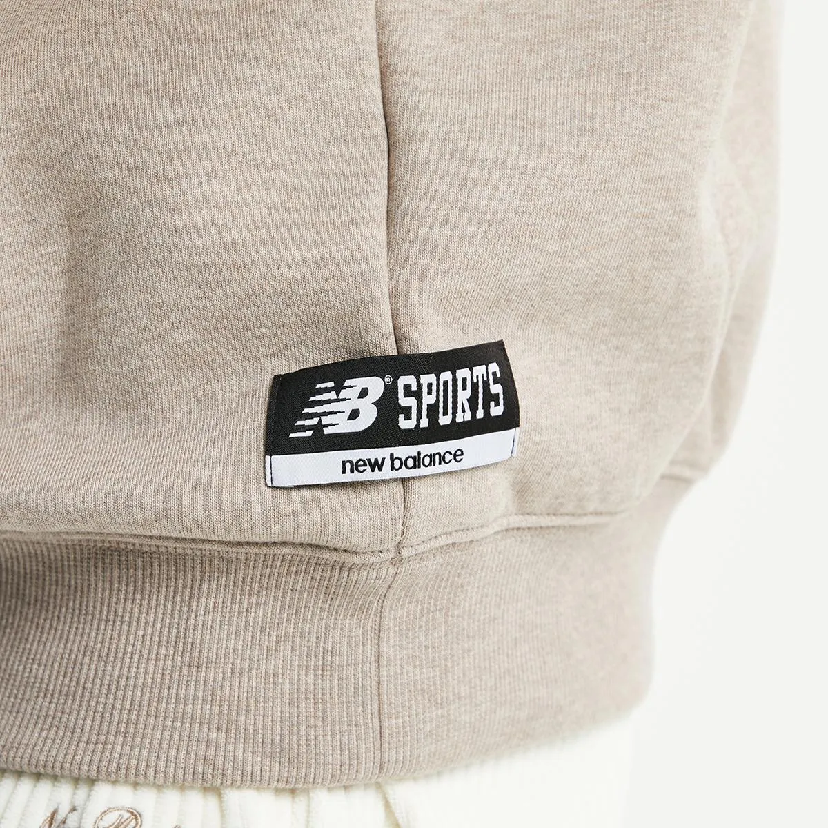 New Balance  |Sweatshirts