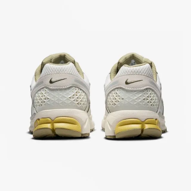 Nike Air Zoom Vomero 5 (Light Bone Olive/ Cream/ Light B...