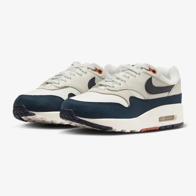 Nike Women's Air Max 1 (Obsidian Rugged Orange/ Light Or...